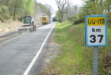 Restauración de carreteras en Ourense