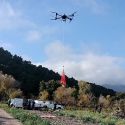 Los drones de carga facilitan la instalación de señales en espacios naturales protegidos de las Islas Baleares​